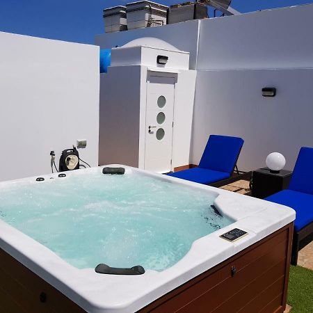 Fantastica Vivienda Familiar Con Jacuzzi Y Sauna Villa Las Palmas de Gran Canaria Ngoại thất bức ảnh