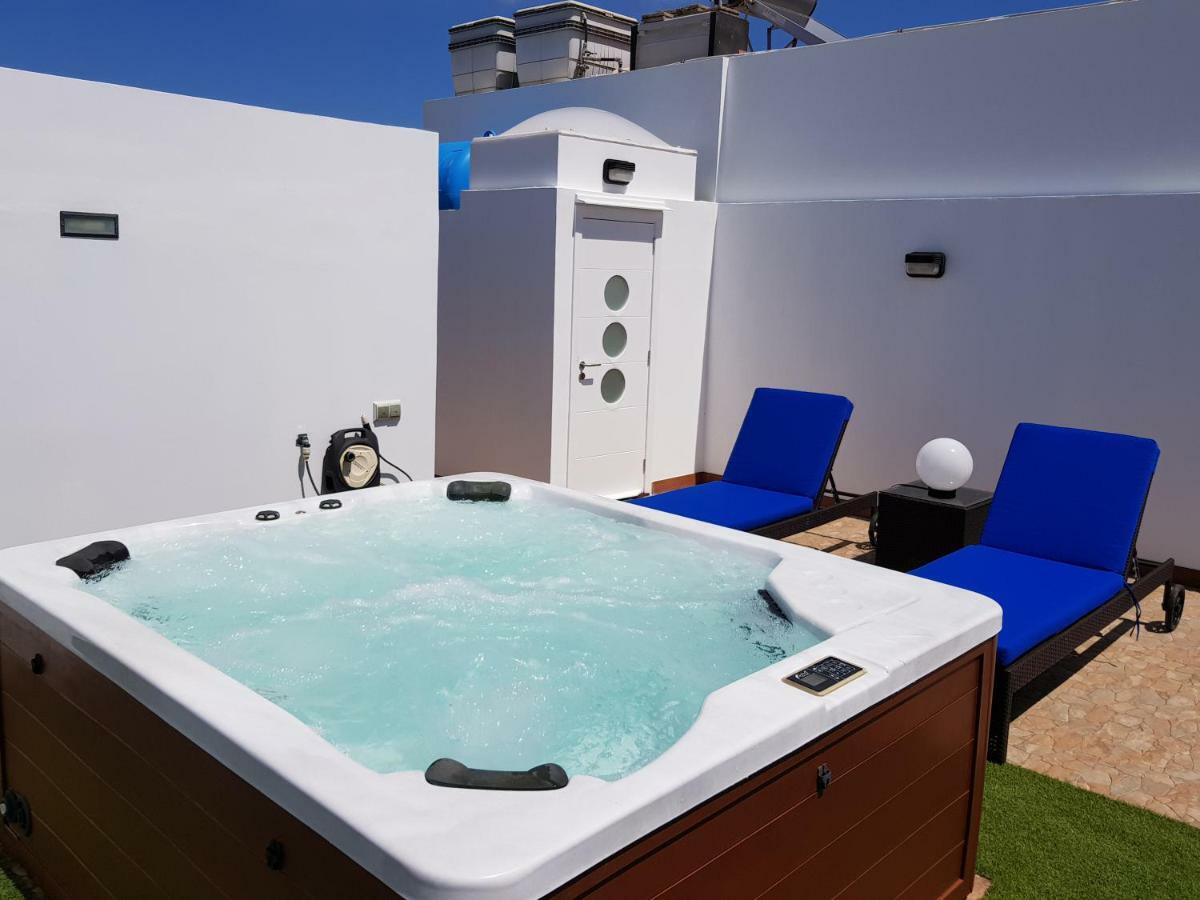Fantastica Vivienda Familiar Con Jacuzzi Y Sauna Villa Las Palmas de Gran Canaria Ngoại thất bức ảnh